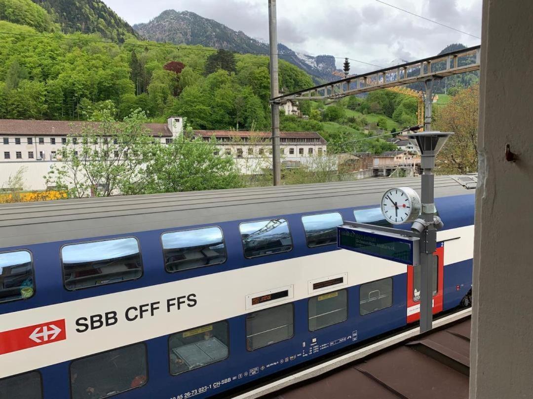 Revier schlicht und bahnsinnig Mitlodi Exterior foto